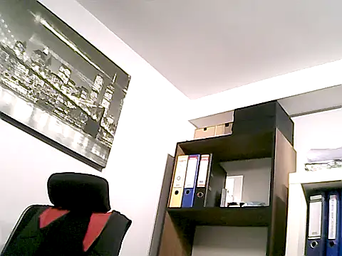 Snapshot of mastercharisma35 chatting on November 3, 2025, 10:49 am mastercharisma35 online show from November 3, 2025, 10:49 am