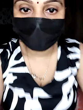 Horny Shalu online show from March 10, 2026, 7:02 am