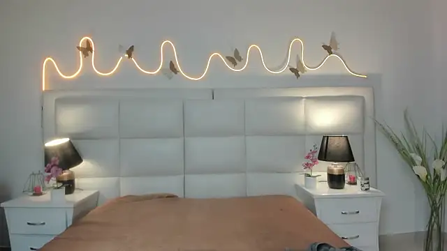 Snapshot of InnaVolkova chatting on February 2, 2026, 12:15 pm InnaVolkova online show from February 2, 2026, 12:15 pm