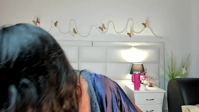 Snapshot of InnaVolkova chatting on March 11, 2026, 1:17 pm InnaVolkova online show from March 11, 2026, 1:17 pm