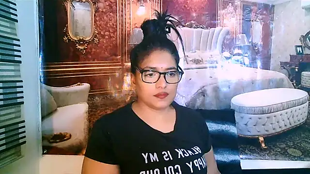 Snapshot of IndiaBlackPanther chatting on September 18, 2025, 5:37 pm IndiaBlackPanther online show from September 18, 2025, 5:37 pm