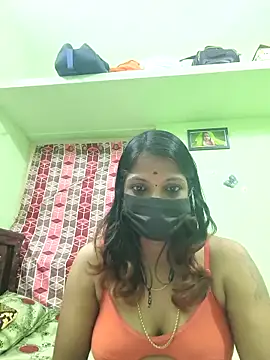 Snapshot of Tamil_Ishu chatting on October 23, 2025, 11:09 am Tamil Ishu online show from October 23, 2025, 11:09 am