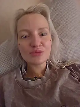KateMonroe online show from July 25, 2026, 7:50 am