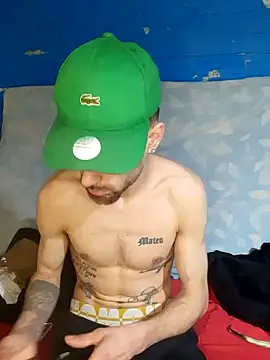 Snapshot of Demian24_ chatting on September 27, 2025, 10:37 pm Demian24 online show from September 27, 2025, 10:37 pm