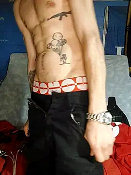 Snapshot of Demian24_ chatting on October 10, 2025, 5:28 am Demian24 online show from October 10, 2025, 5:28 am