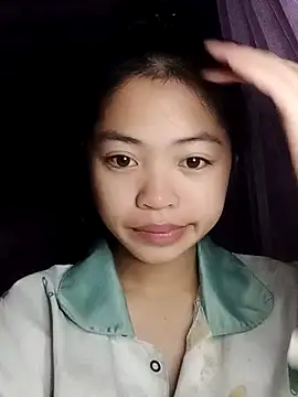 Snapshot of Thy00__ chatting on February 2, 2026, 10:52 pm Thy00 online show from February 2, 2026, 10:52 pm