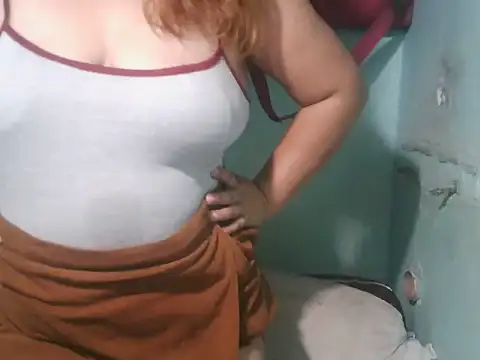 Sexymom350 online show from July 9, 2026, 2:26 am