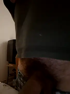 hugecock4u1990 online show from September 25, 2025, 1:20 am