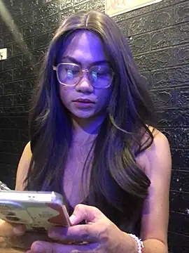 HOTkendraCumXxx online show from April 4, 2026, 11:18 am