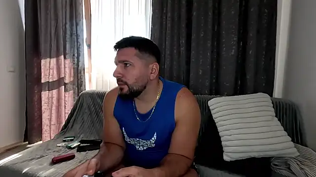 Gold Alpha Boy online show from October 17, 2025, 10:40 am