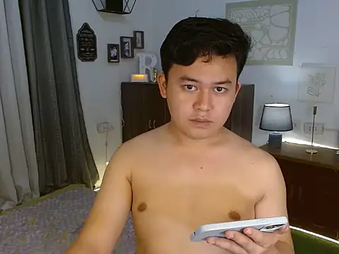 annocentboy online show from October 25, 2025, 1:07 pm