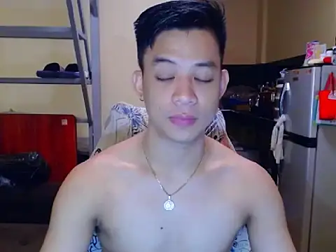 ASIANFULLYLOADEDCUM online show from October 4, 2025, 2:37 pm