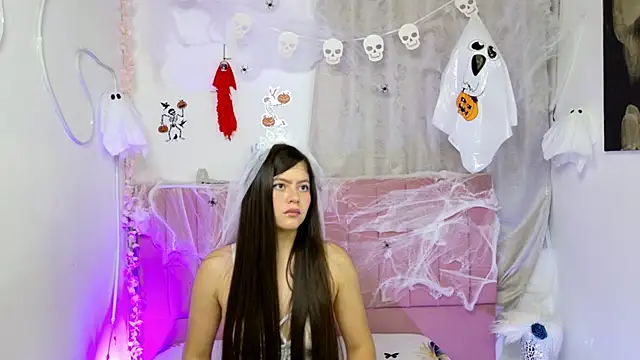 sukilove18 online show from October 12, 2025, 11:15 pm