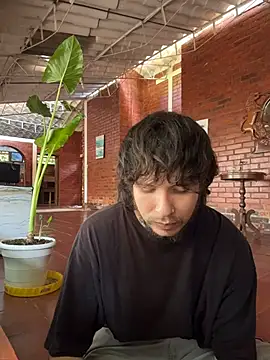 Luxx 14 online show from September 19, 2025, 6:30 pm