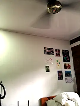 Luxx 14 online show from November 8, 2025, 9:13 pm