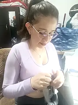 Snapshot of Isabella5_Brown_ chatting on October 15, 2025, 5:13 pm Isabella5 Brown online show from October 15, 2025, 5:13 pm