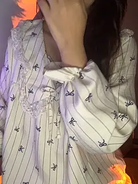 Snapshot of Tinasx56 chatting on September 21, 2025, 9:38 pm Tinasx56 online show from September 21, 2025, 9:38 pm