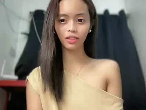 spicy margaritaxxx online show from April 13, 2026, 2:33 pm