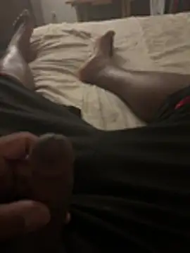 Snapshot of Detroitplaya33 chatting on April 16, 2026, 2:45 am Detroitplaya33 online show from April 16, 2026, 2:45 am