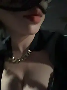 Snapshot of 34E-cocacola chatting on November 15, 2025, 3:52 pm 34E-cocacola online show from November 15, 2025, 3:52 pm