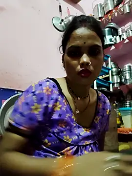 Cut ragni online show from September 23, 2025, 4:43 pm