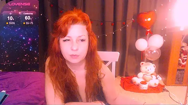 Crystal2207 online show from March 11, 2026, 9:43 pm