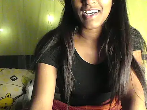 mickle james online show from November 30, 2025, 6:23 pm