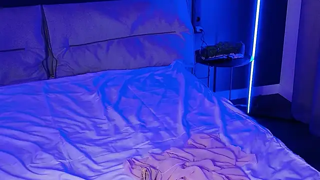 Snapshot of MariGven chatting on September 26, 2025, 12:47 am MariGven online show from September 26, 2025, 12:47 am