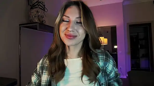 Snapshot of MariGven chatting on November 11, 2025, 1:55 pm MariGven online show from November 11, 2025, 1:55 pm