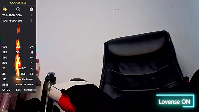 Ernesto-Rodriguez82 online show from November 6, 2025, 5:58 pm