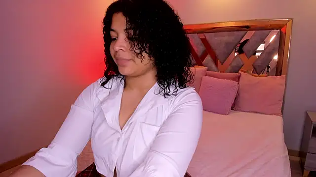 Snapshot of Dakota_Mars chatting on October 8, 2025, 12:36 pm Dakota Mars online show from October 8, 2025, 12:36 pm