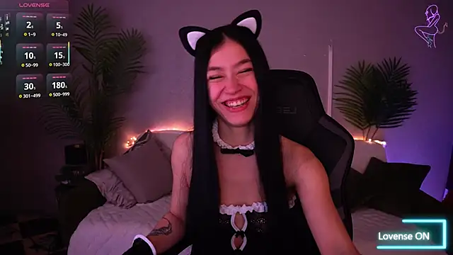 FataleNellie online show from April 8, 2026, 8:53 pm