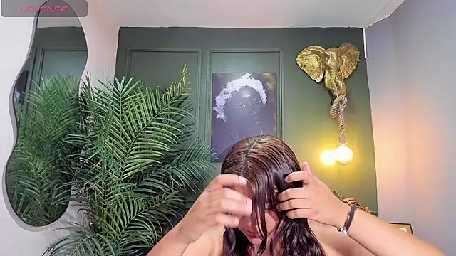 Snapshot of sweety_smilee chatting on October 9, 2025, 8:07 pm sweety smilee online show from October 9, 2025, 8:07 pm