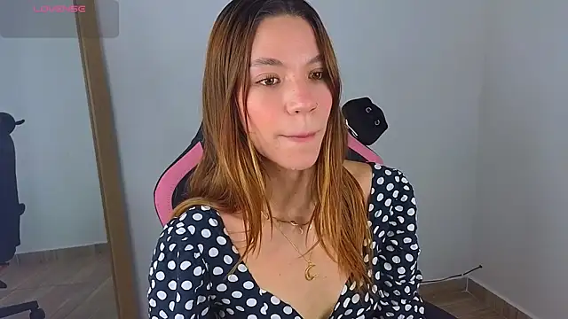 AntonellaaRossii online show from July 11, 2026, 2:42 pm