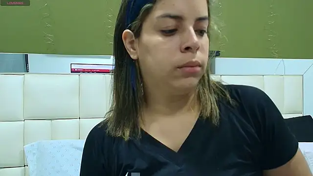 gisell gomez online show from September 12, 2025, 11:43 am