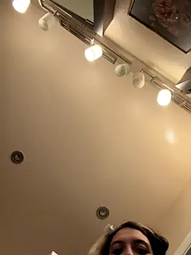 Chicagobabe online show from November 23, 2025, 2:00 am