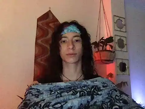 camille delrey online show from September 14, 2025, 12:43 am