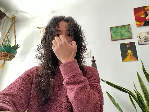 camille delrey online show from October 29, 2025, 4:53 pm