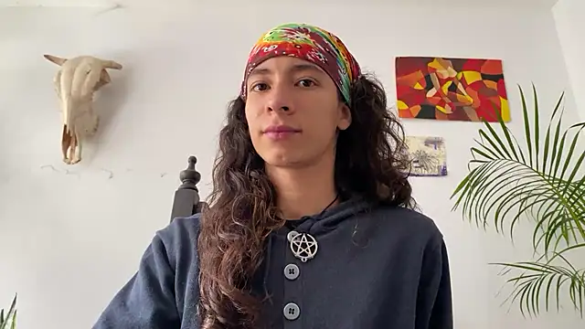 camille delrey online show from November 14, 2025, 3:22 pm