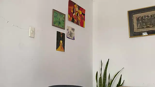 Snapshot of camille_delrey chatting on June 17, 2026, 5:25 pm camille delrey online show from June 17, 2026, 5:25 pm