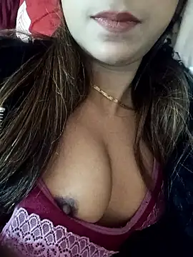 Snapshot of payalsharma95 chatting on December 22, 2025, 5:21 pm payalsharma95 online show from December 22, 2025, 5:21 pm