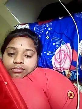 Snapshot of Hot_crety chatting on November 2, 2025, 11:29 pm Hot crety online show from November 2, 2025, 11:29 pm