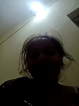 Hot crety online show from December 2, 2025, 1:50 pm