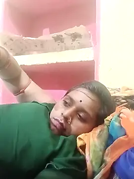 Hot crety online show from April 25, 2026, 4:26 pm