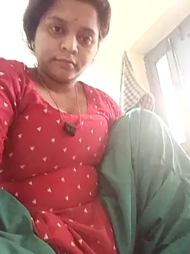 Snapshot of Hot_crety chatting on June 27, 2026, 10:31 am Hot crety online show from June 27, 2026, 10:31 am