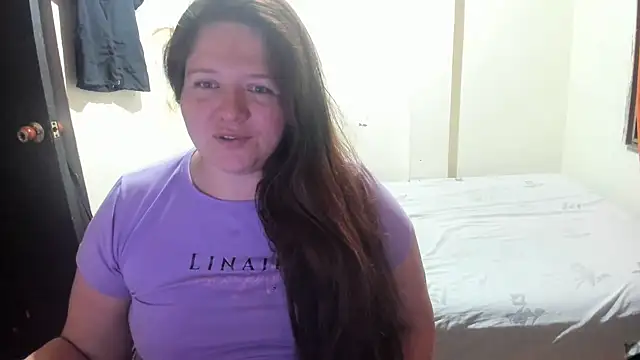 Snapshot of Daphne_girlsex chatting on September 18, 2025, 5:09 am Daphne girlsex online show from September 18, 2025, 5:09 am