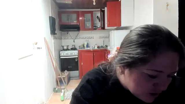 Daphne girlsex online show from June 3, 2026, 2:33 pm