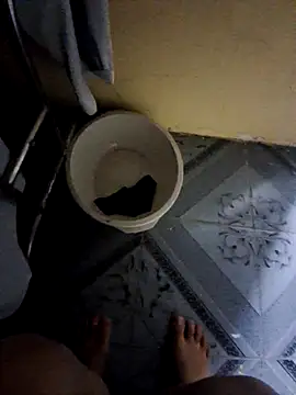 meomeocute online show from March 13, 2026, 3:07 pm