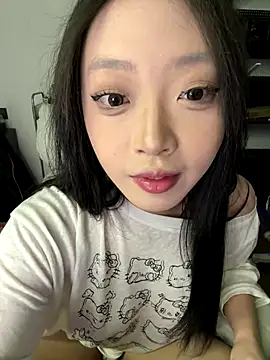 Snapshot of tuzi5201314 chatting on December 2, 2025, 5:30 pm tuzi5201314 online show from December 2, 2025, 5:30 pm