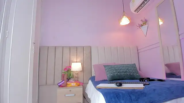 Snapshot of _wendy_x chatting on September 23, 2025, 11:35 am wendy x online show from September 23, 2025, 11:35 am